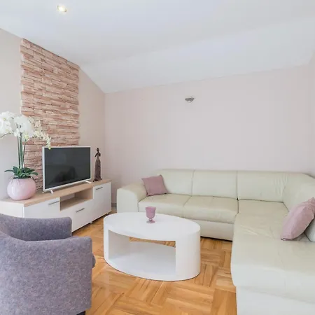 Apartment Turta Zadar