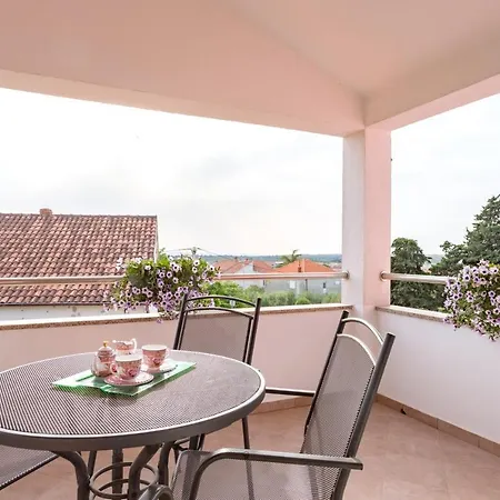 Apartment Turta Zadar
